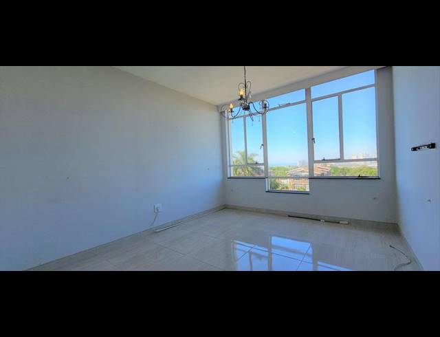 2 BEDROOM APARTMENT FOR SALE IN ESSENWOOD